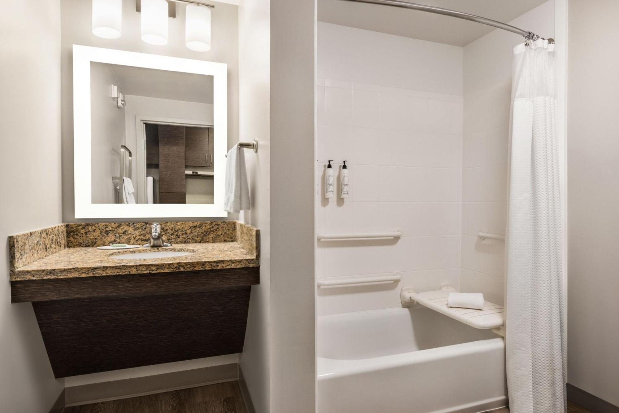 Towneplace Suites By Marriott Harrisburg West/Mechanicsburg Buitenkant foto