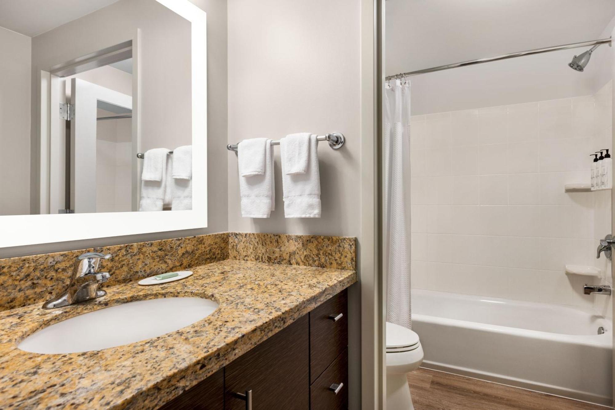 Towneplace Suites By Marriott Harrisburg West/Mechanicsburg Buitenkant foto