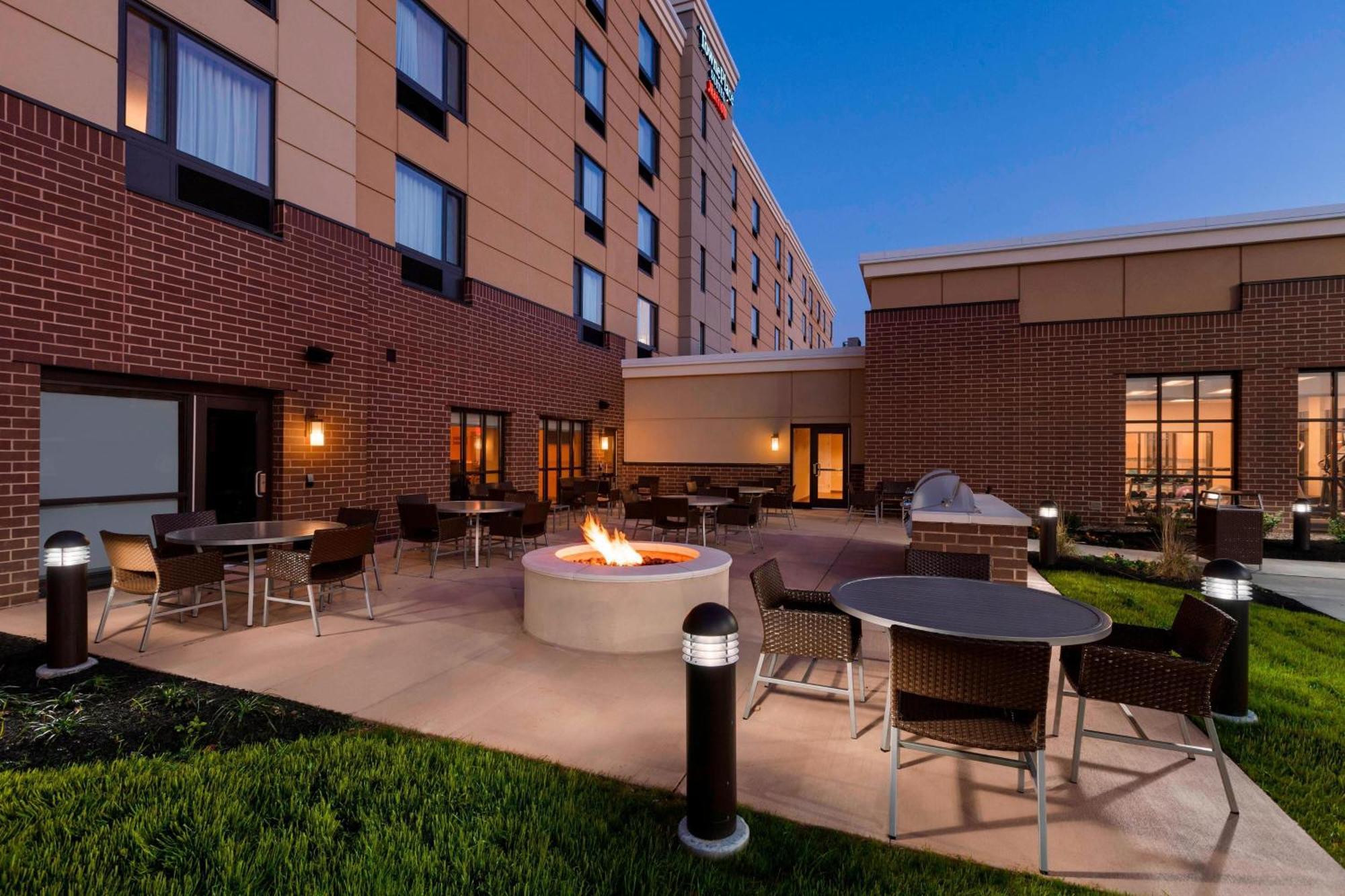 Towneplace Suites By Marriott Harrisburg West/Mechanicsburg Buitenkant foto